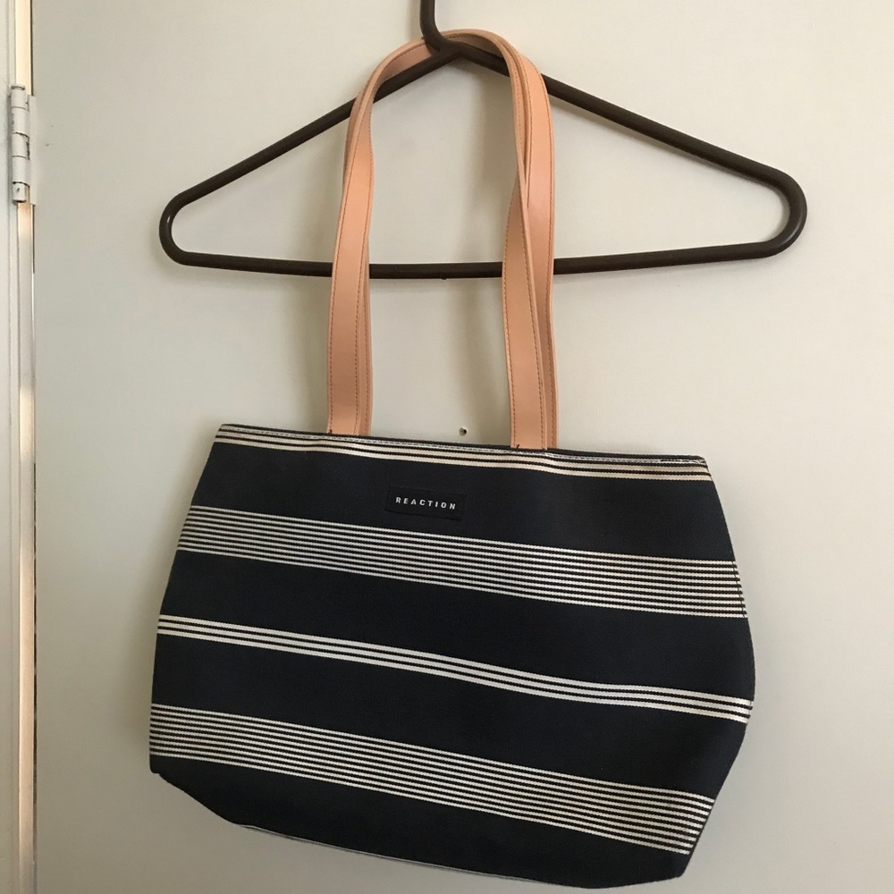 Kenneth Cole purse